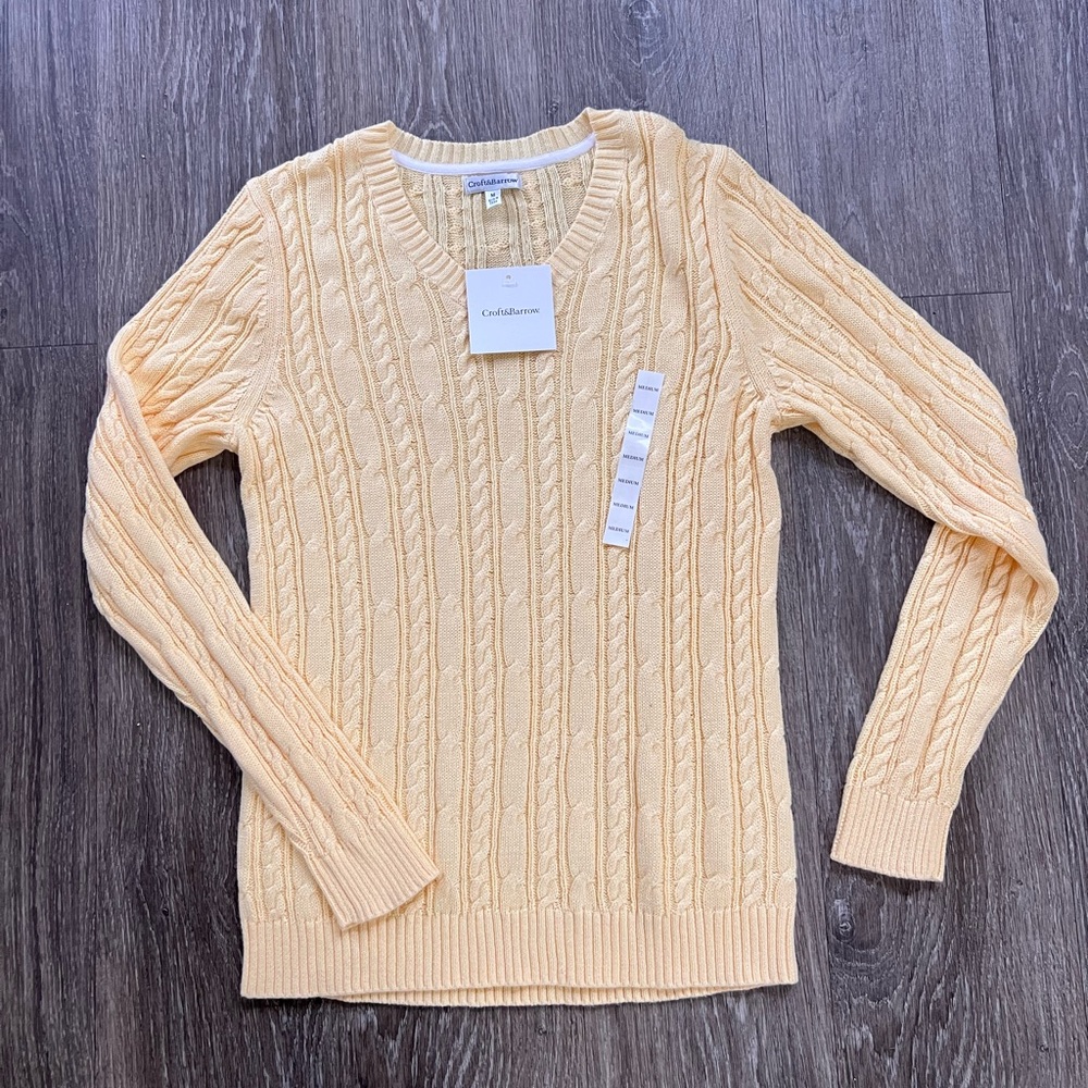 Croft&Barrow New with tags Men’s cotton V-neck pullover